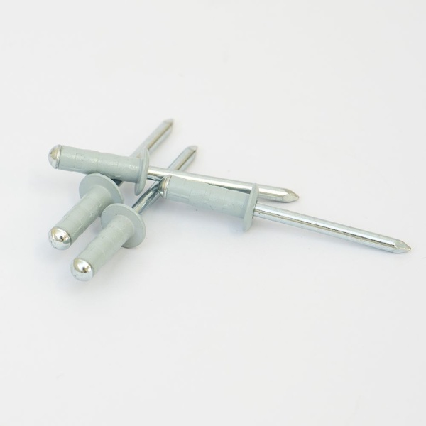 Pop Rivets And Blind Rivets Coloured Blind Pop Rivets - BS18B17 - Albatross